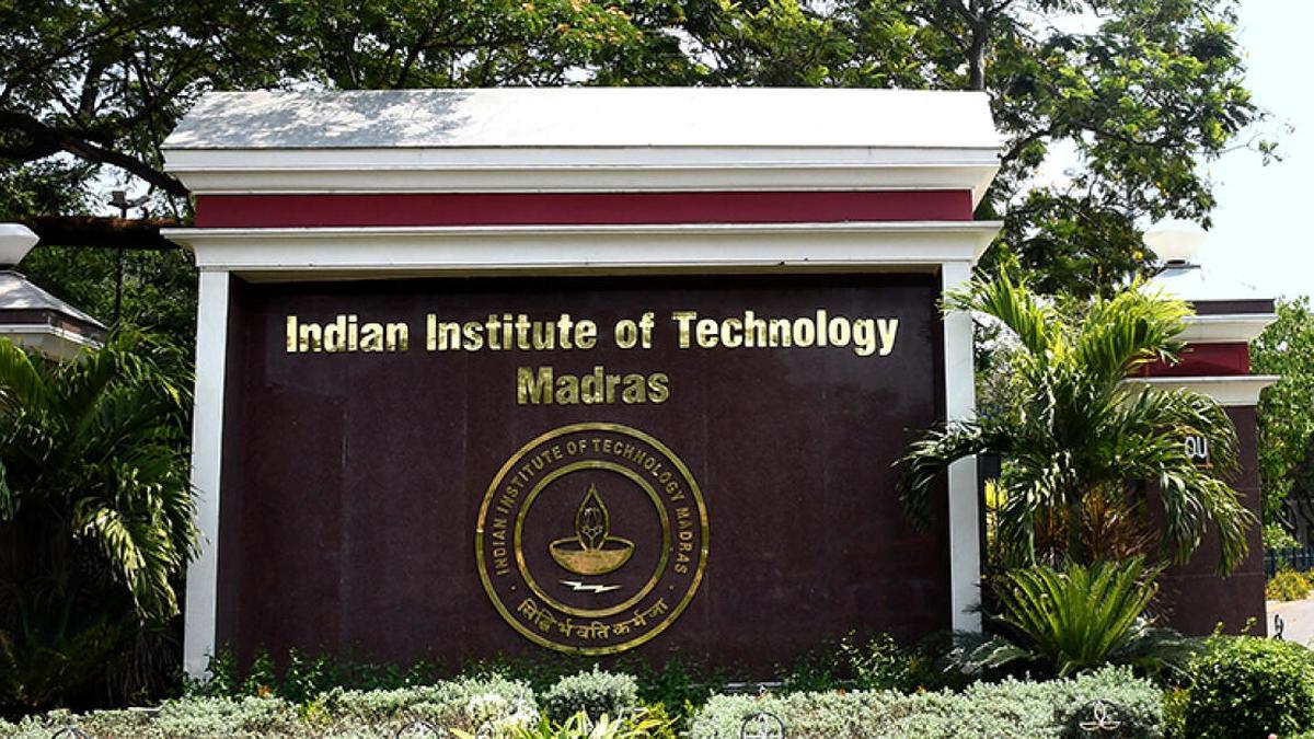 IIT Madras Revamps BTech Curriculum, Extends Inter